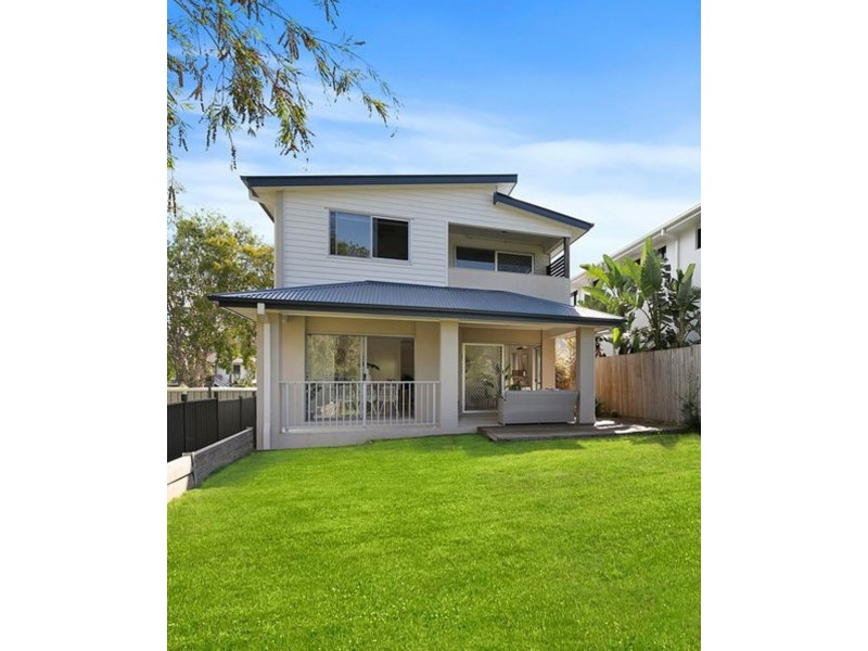 48 Bellevue Parade, Lota QLD 4179