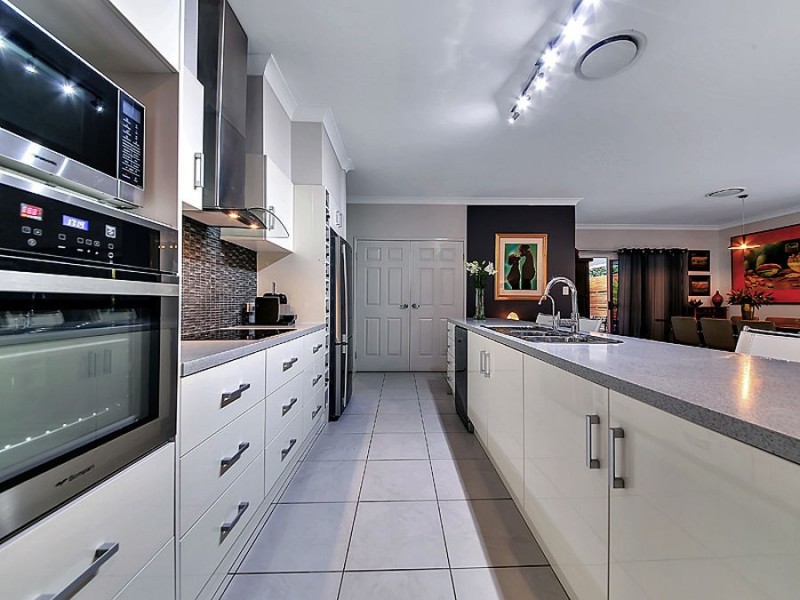 7 Gardenia Place, Gumdale QLD 4154