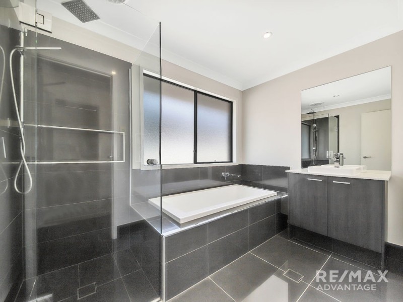 49 Villiers Street, Lota QLD 4179