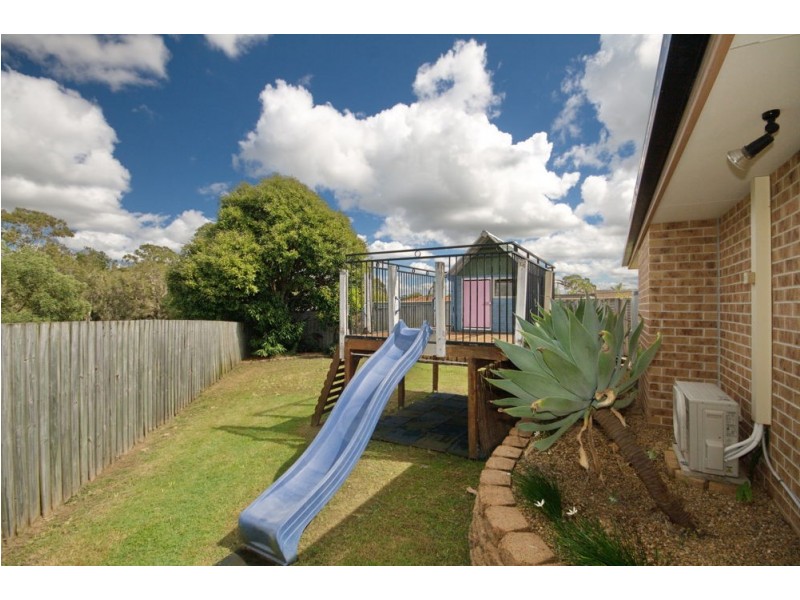 28 Holland Crescent, Wynnum West QLD 4178
