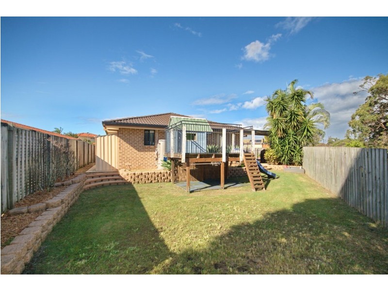 28 Holland Crescent, Wynnum West QLD 4178