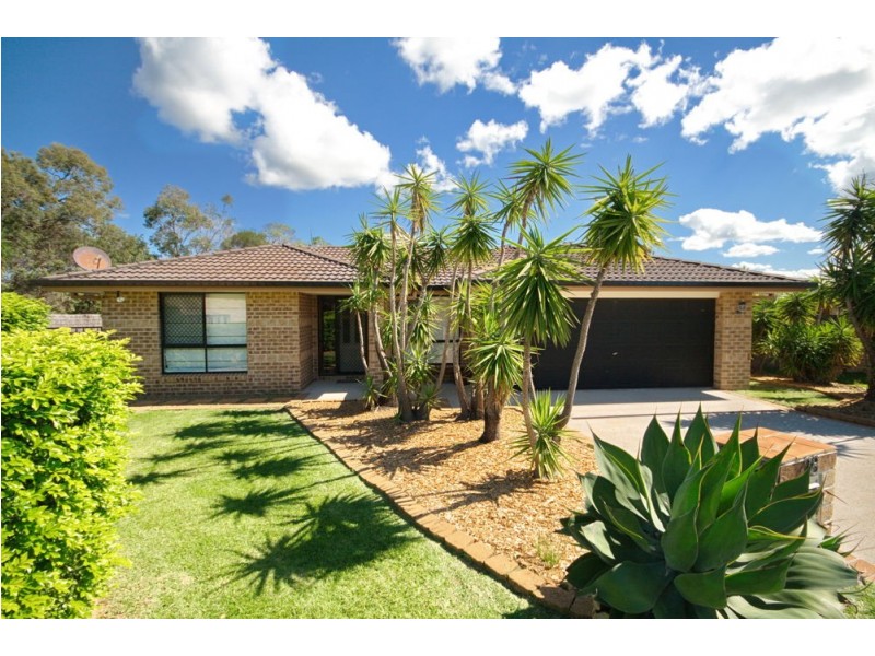 28 Holland Crescent, Wynnum West QLD 4178