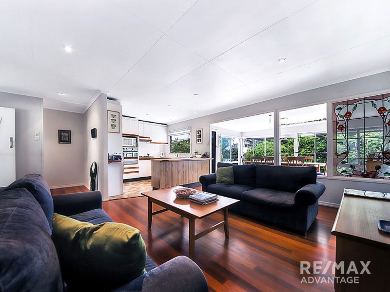 142 Raeburn Street, Manly West QLD 4179