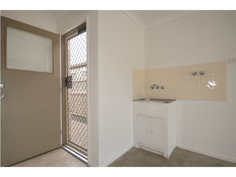 33 Wirra Circuit, Wynnum West QLD 4178