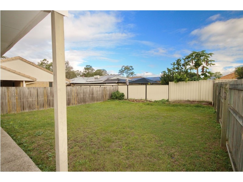 33 Wirra Circuit, Wynnum West QLD 4178
