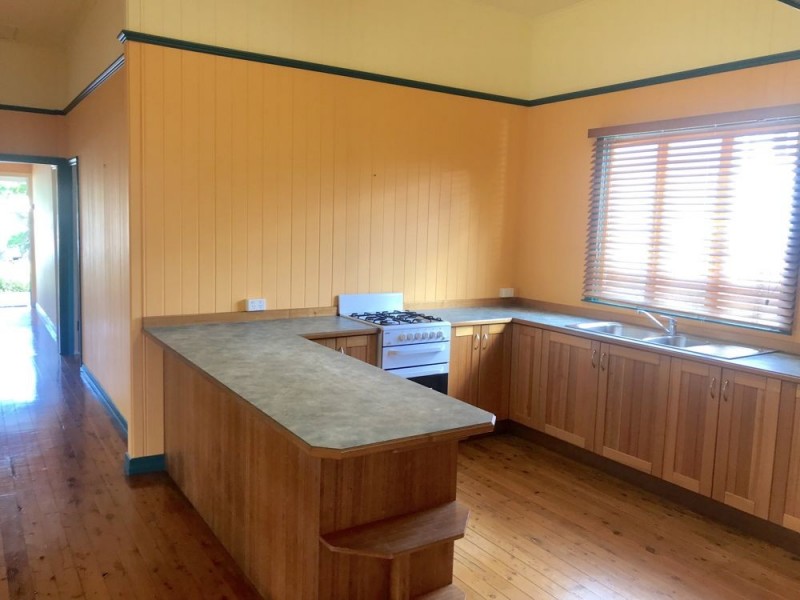 155 Blackwood Road, Manly West QLD 4179
