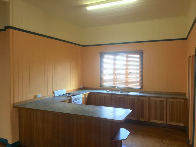 155 Blackwood Road, Manly West QLD 4179
