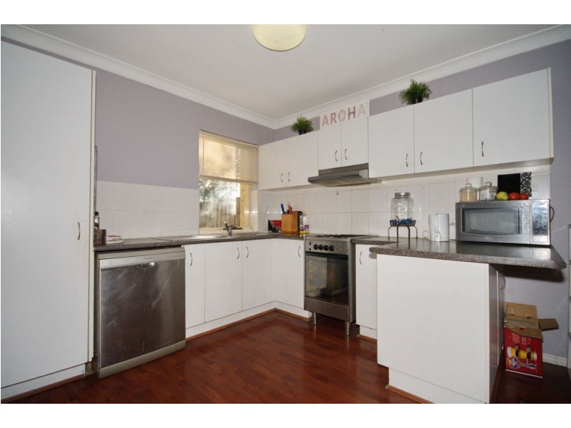 18-19 Doughboy Pde, Hemmant QLD 4174