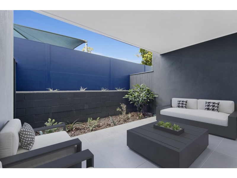 30/4 Lewis Place, Manly West QLD 4179