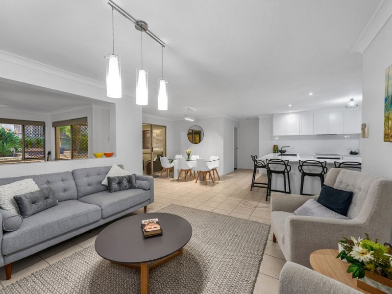 36 Ivy Crescent, Wakerley QLD 4154