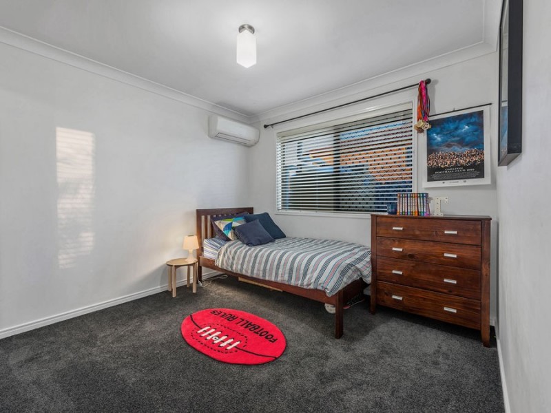 36 Ivy Crescent, Wakerley QLD 4154