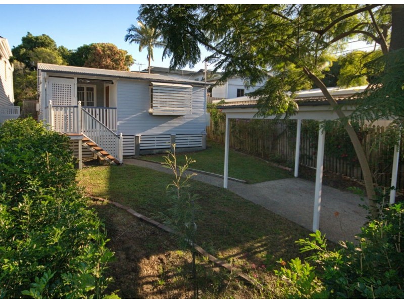 55 Valetta Street, Manly QLD 4179