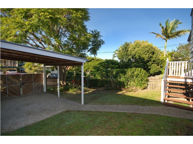 55 Valetta Street, Manly QLD 4179