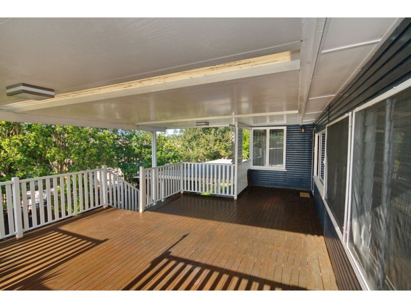 8 Greta Street, Manly West QLD 4179