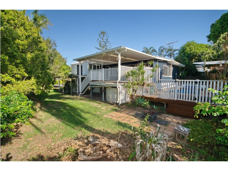 8 Greta Street, Manly West QLD 4179