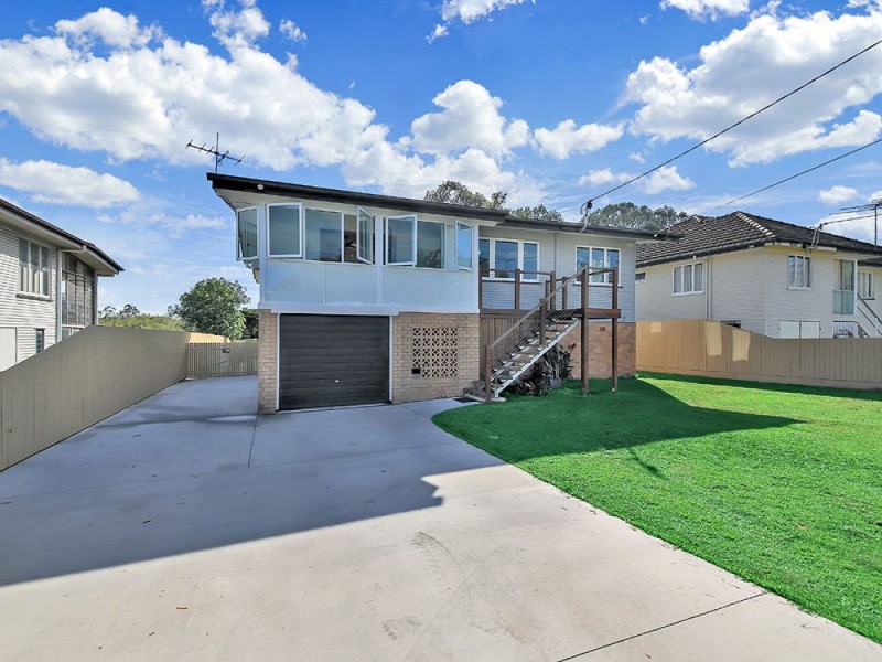 61 Sandy Camp Rd, Wynnum QLD 4178