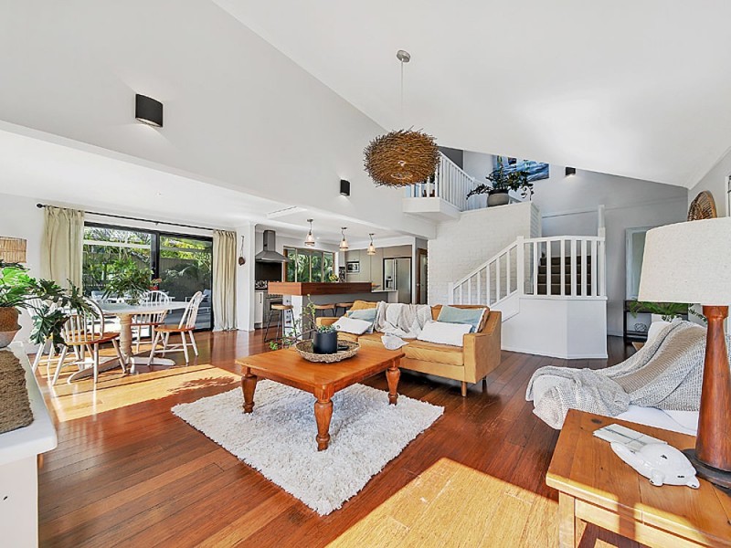 6 Cronin Drive, Wellington Point QLD 4160