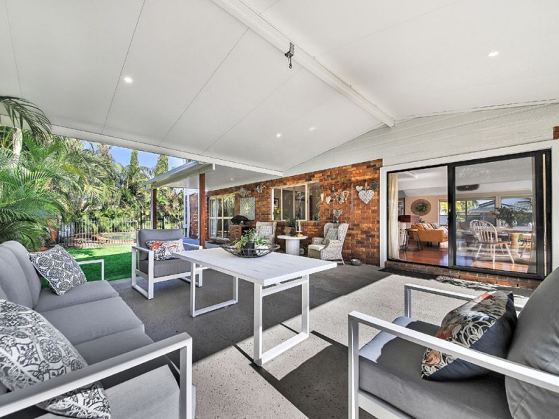 6 Cronin Drive, Wellington Point QLD 4160