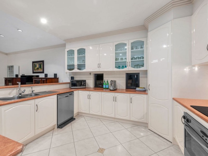 29 Springall Place, Wakerley QLD 4154