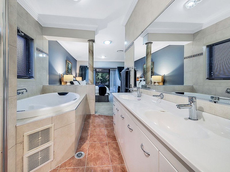 29 Springall Place, Wakerley QLD 4154