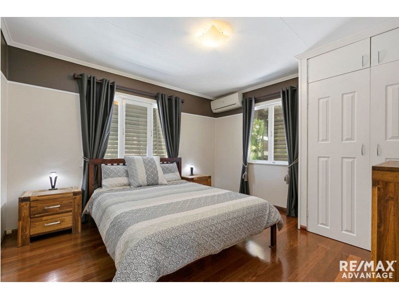 17 Heymer Street, Wynnum QLD 4178