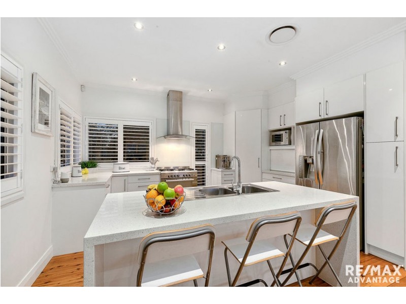 46 Crown Street, Wynnum QLD 4178