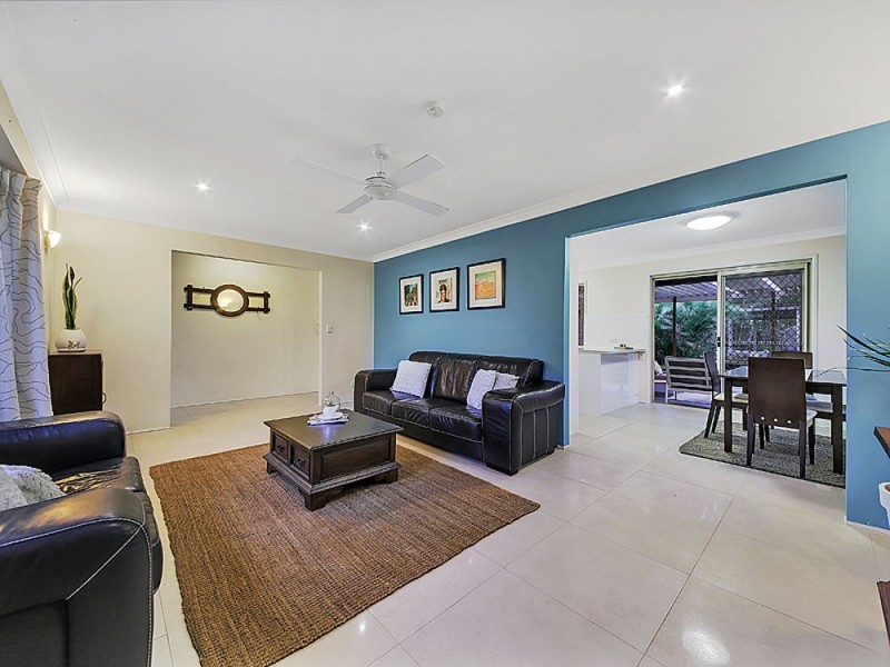23 Teraglin Street, Manly West QLD 4179