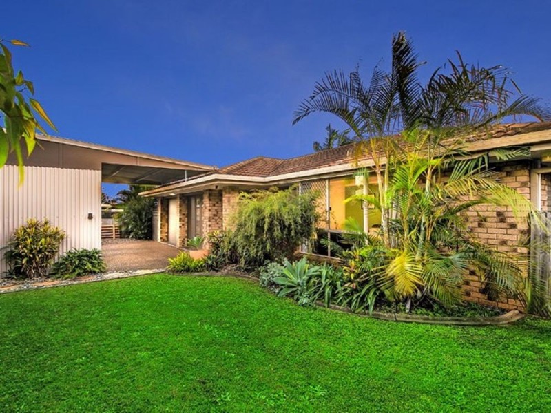 23 Teraglin Street, Manly West QLD 4179