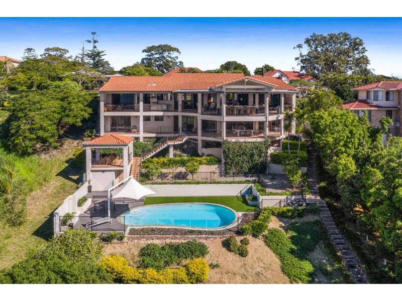97 Petersen Street, Wynnum QLD 4178
