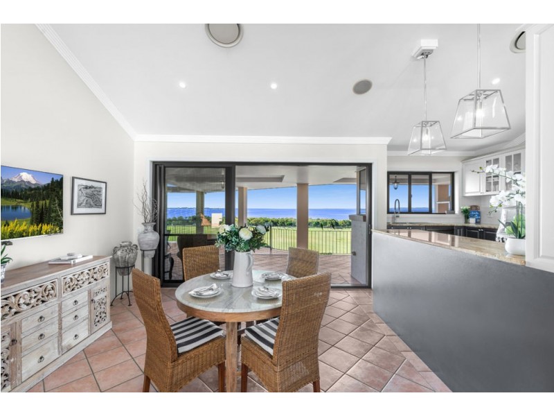 97 Petersen Street, Wynnum QLD 4178