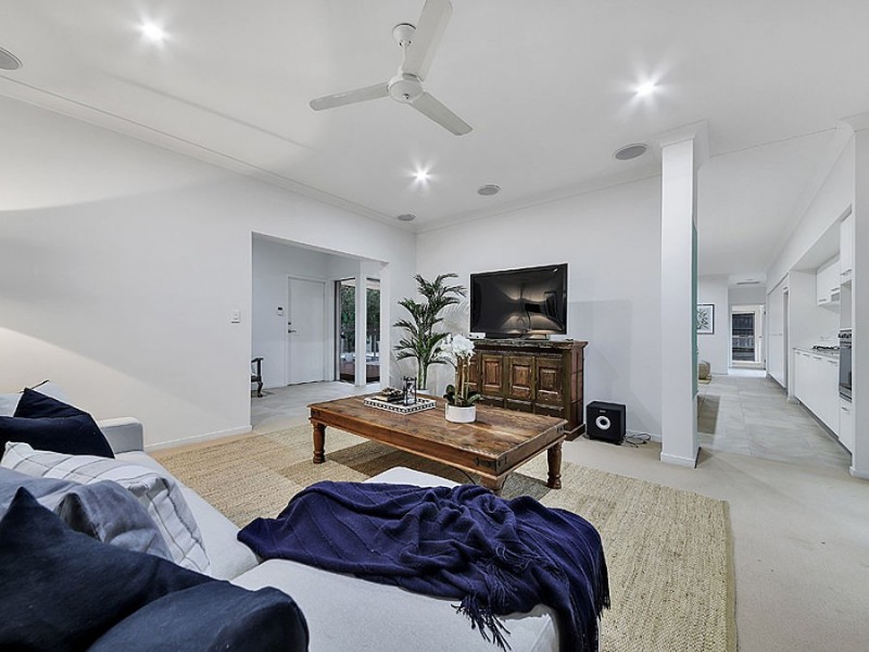 59 Watervale Parade, Wakerley QLD 4154