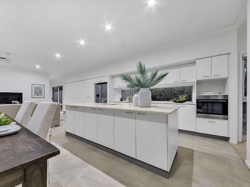 59 Watervale Parade, Wakerley QLD 4154