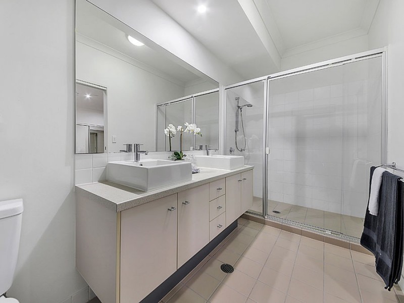 59 Watervale Parade, Wakerley QLD 4154