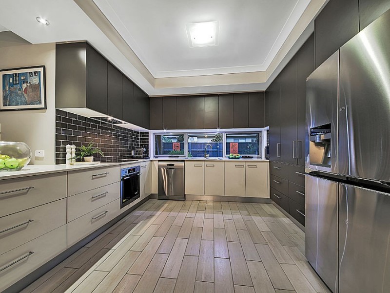 83 Feathertail Place, Wakerley QLD 4154