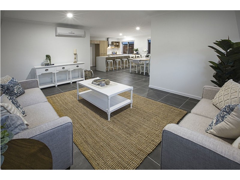 16 Joffre Street, Wynnum QLD 4178