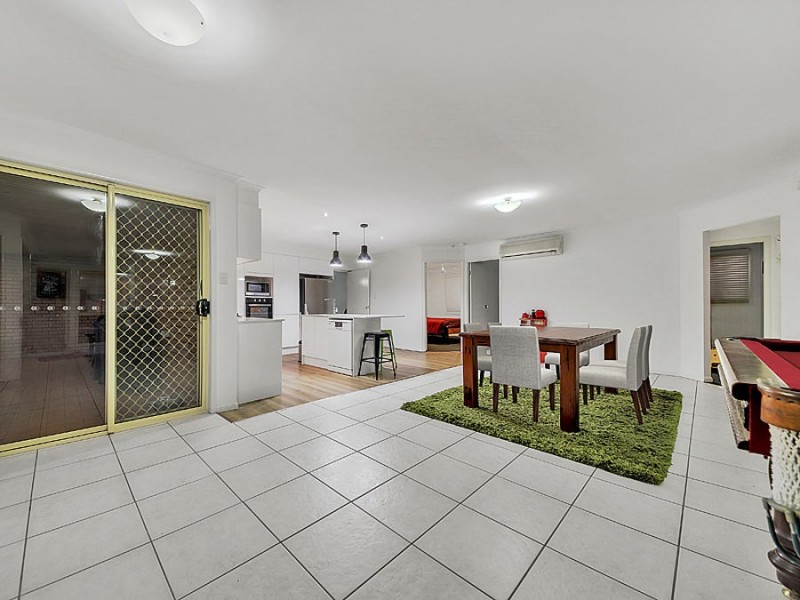 31a Baybreeze Street, Manly West QLD 4179
