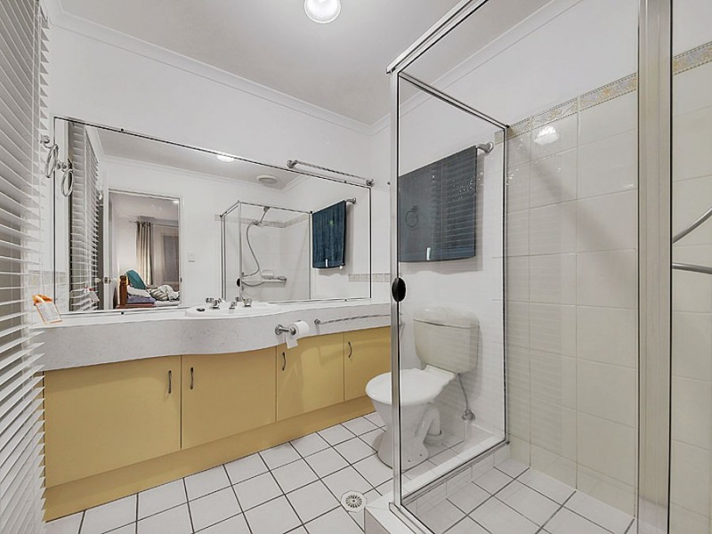 31a Baybreeze Street, Manly West QLD 4179