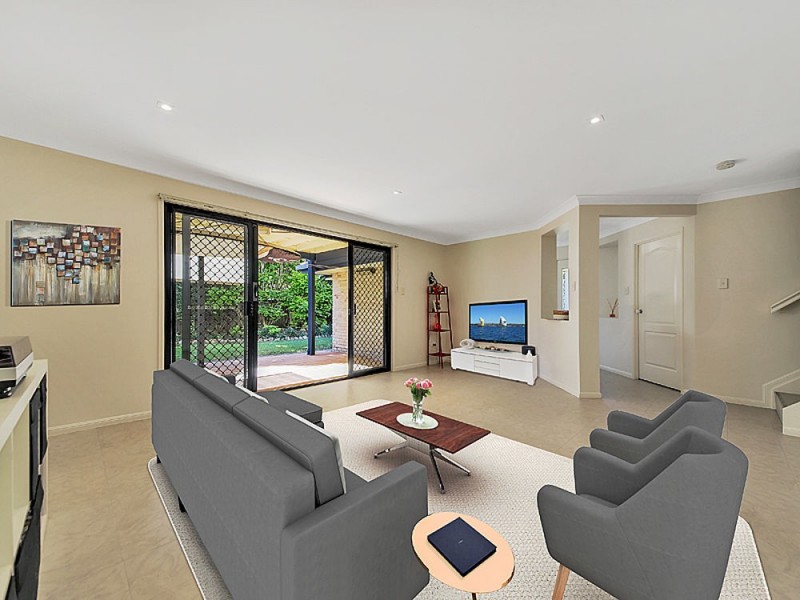 37 Mizzen St, Manly West QLD 4179