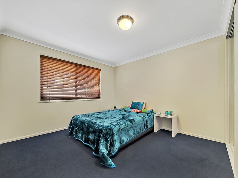 37 Mizzen St, Manly West QLD 4179