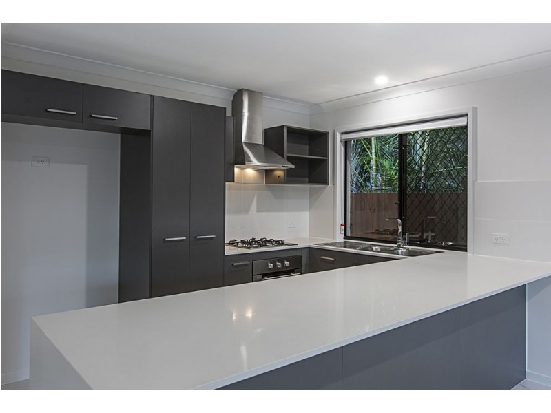 14 Joffre Street, Wynnum QLD 4178