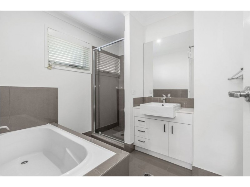 14/400 Tingal Road, Wynnum QLD 4178