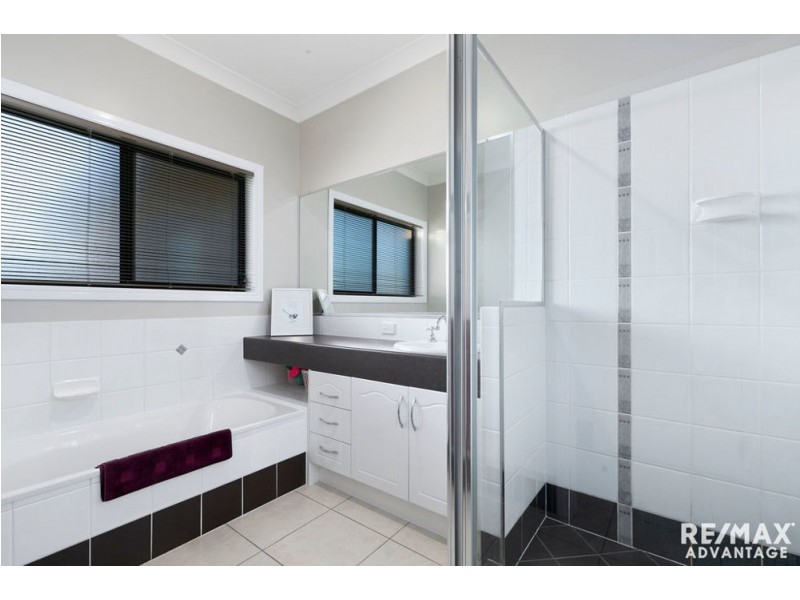 31 Balgowlah Street, Wakerley QLD 4154