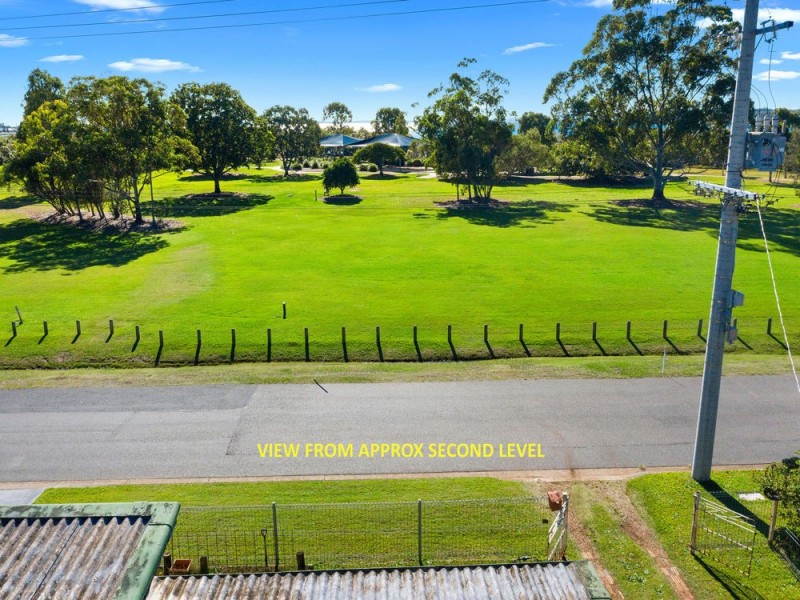 35 Wilson Esplanade, Victoria Point QLD 4165