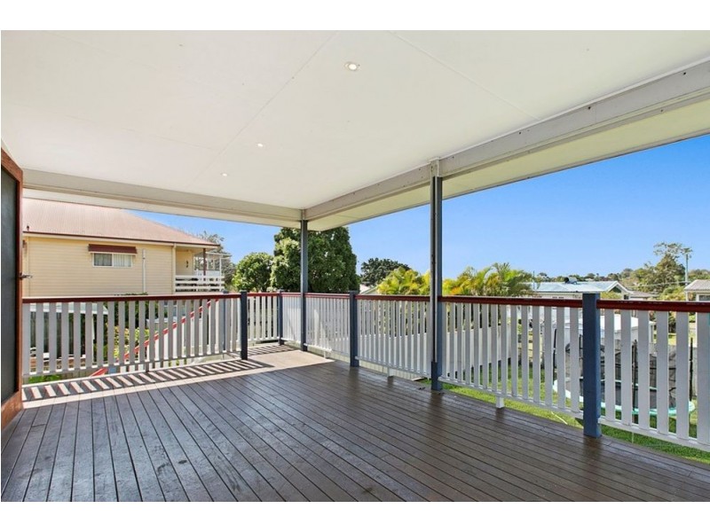 54 Bulgin Ave, Wynnum West QLD 4178
