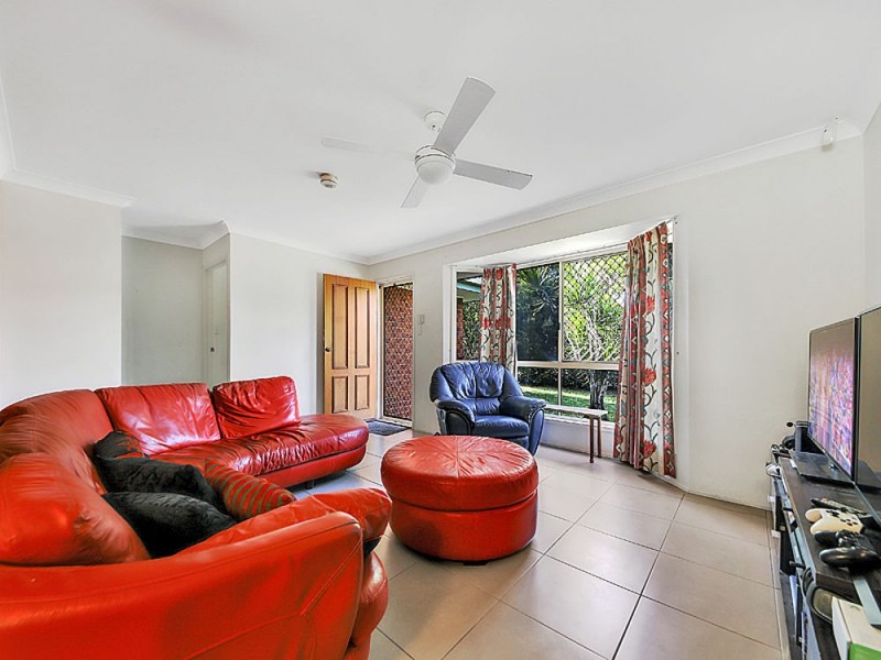 33 Samarinda Street, Tingalpa QLD 4173