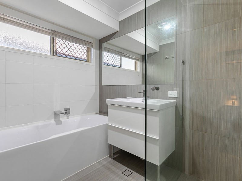 7 Manettia Street, Wynnum West QLD 4178