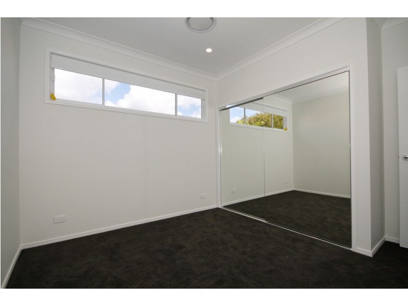 15 Earl Parade, Manly QLD 4179