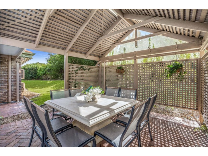 2 Montgomery Drive, Wellington Point QLD 4160