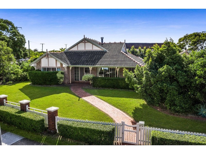 2 Montgomery Drive, Wellington Point QLD 4160