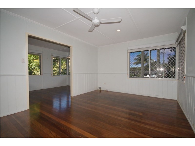 59 Hannam Street, Wynnum QLD 4178